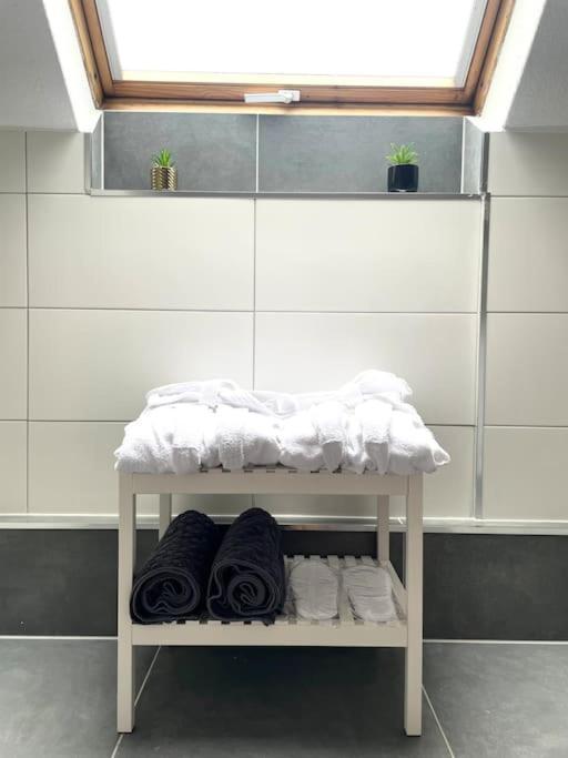 Sonnenglanz Wohnung Auf Der Vierten Duisburg Exteriör bild